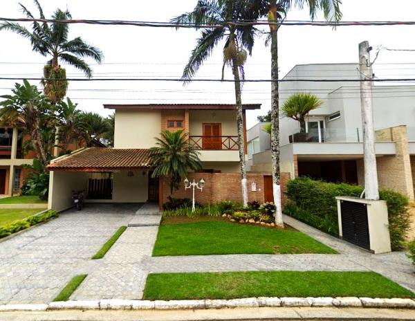 Casa na Riviera de São Lourenço | 4 Suítes | Bertioga, SP