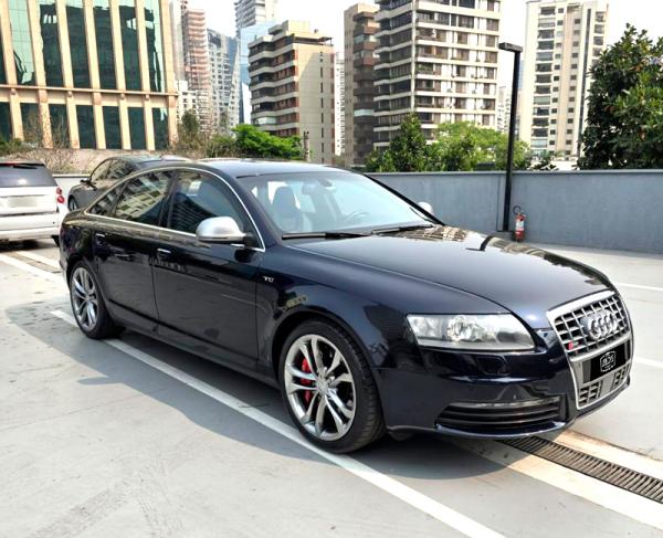 AUDI/S6 V10 5.2 FSI - 2010/2010 - BLINDADO