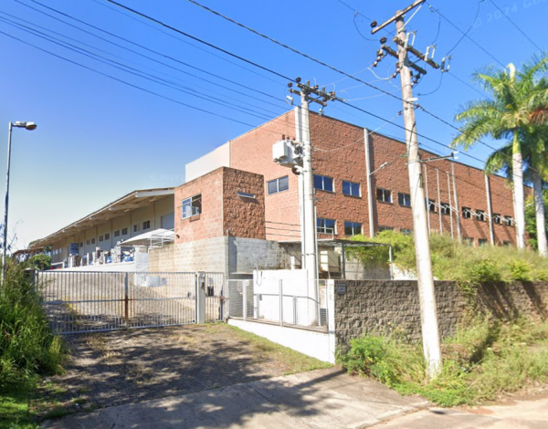 Galpão industrial de 3.980,78m² | área total de 6.000m² | Distrito Industrial