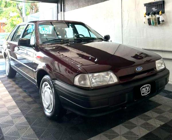 FORD/VERSAILLES 1.8 I GL - 1995/1995